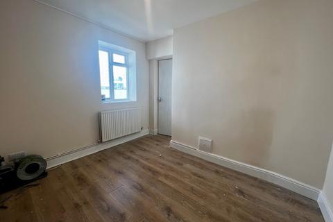 1 bedroom ground floor flat to rent, Granville Road, Suffolk IP11