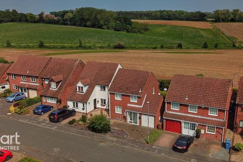 3 bedroom detached house for sale, Merriam Close, Brantham, Manningtree, Essex