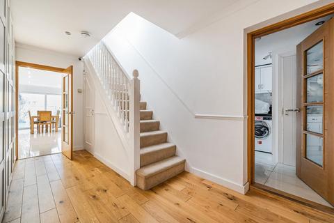 29 Henley Drive, Kingston Upon Thames, KT2 7EB