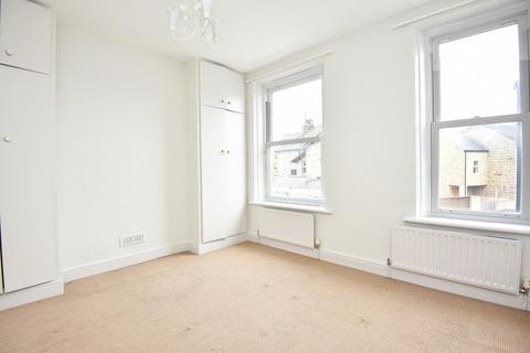 4 bedroom terraced house for sale, Chatsworth Place, Harrogate