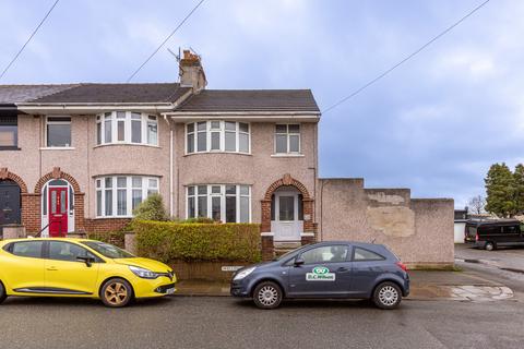 3 bedroom end of terrace house for sale, 67 Wellington Road, Lancaster, Lancashire, LA1 4DN