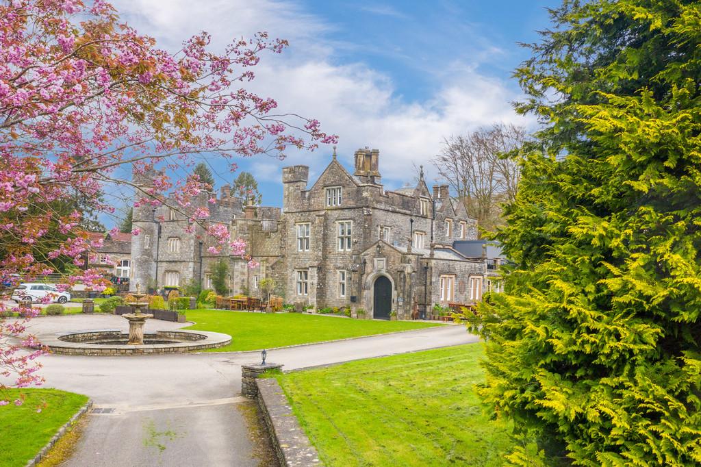 Gardens &amp; Grounds