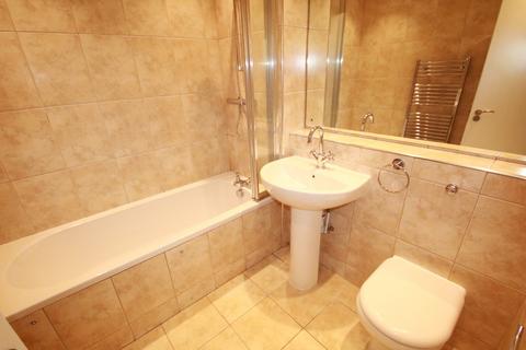 11 Montana Close, South Croydon, CR2 0AT