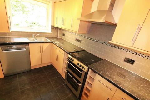 11 Montana Close, South Croydon, CR2 0AT