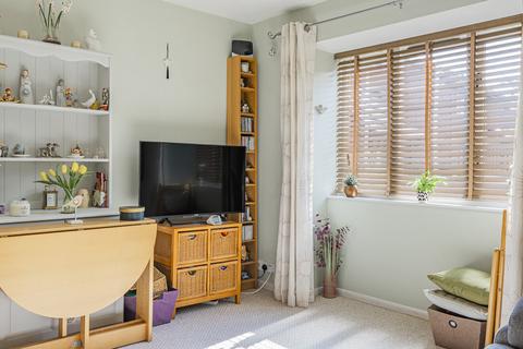 34 Rossignol Gardens, Carshalton, SM5 2ED
