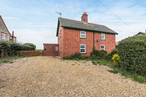3 bedroom cottage for sale, Titchwell