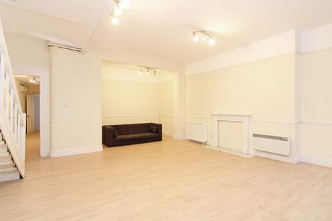 4 bedroom apartment to rent, Gloucester Road, South Kensington SW7