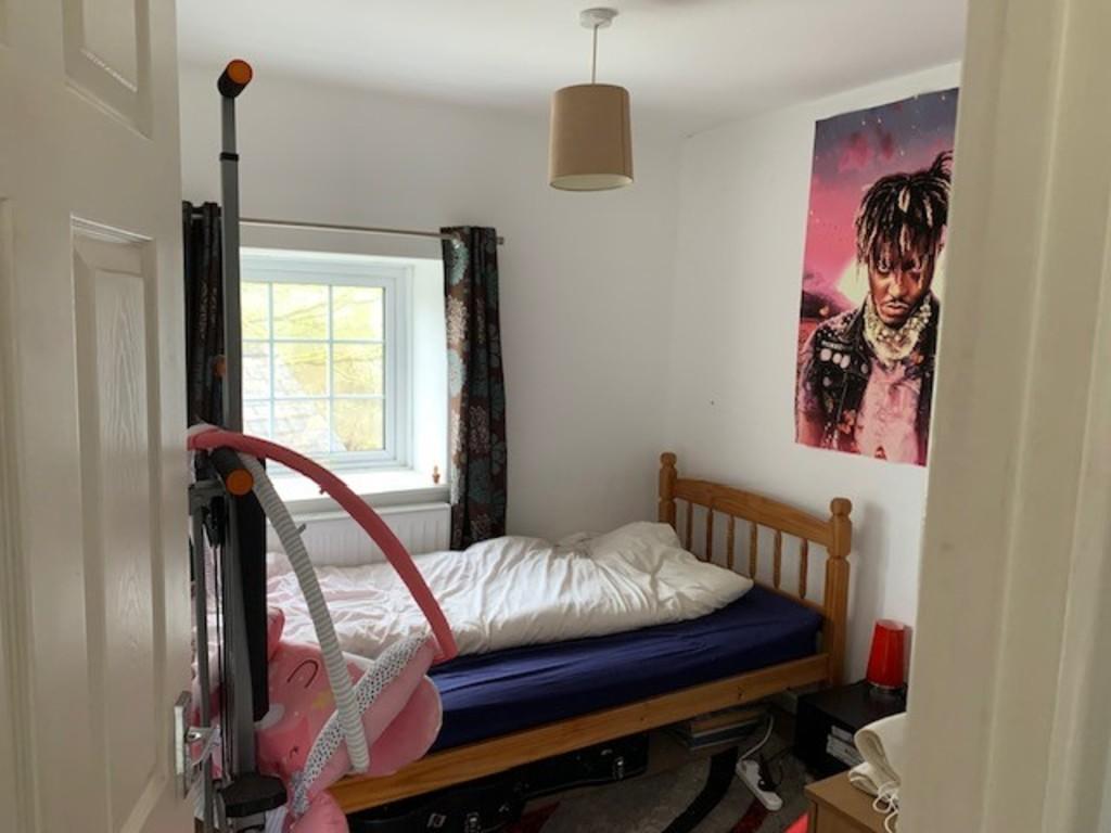 Bedroom 2 Tean