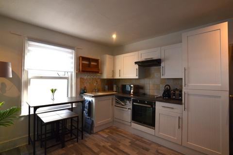 1 bedroom flat for sale, Glendinning Avenue, Weymouth