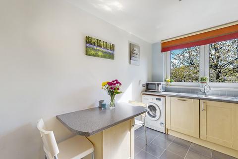 2 bedroom flat for sale, Clarence Gardens, Glasgow G11