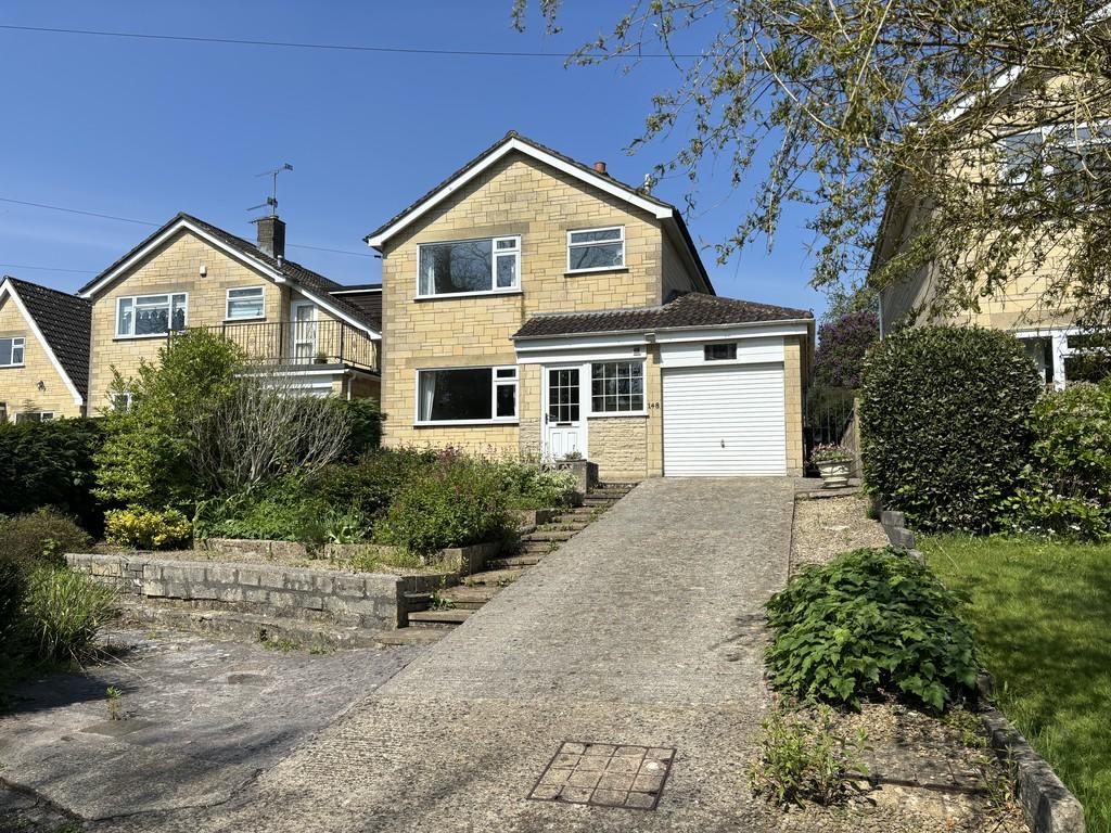 Brook Drive, Corsham SN13 3 bed detached house for sale £425,000