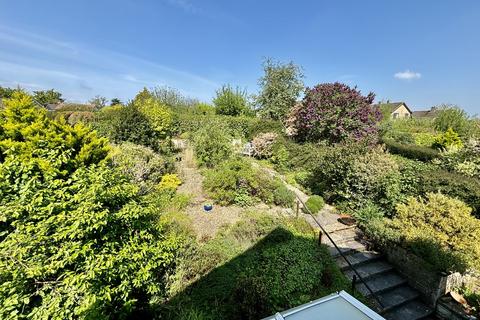 148 Brook Drive, Corsham, SN13 9AZ