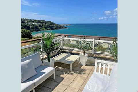 3 bedroom penthouse for sale, Compass Point, Carbis Bay, St Ives, Cornwall