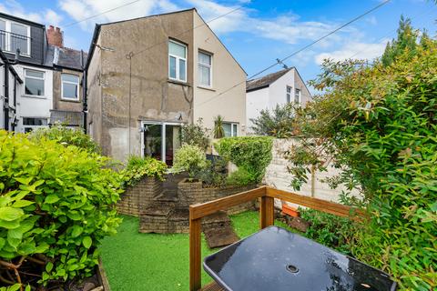 3 bedroom terraced house for sale, Inglefield Avenue, Heath, Cardiff