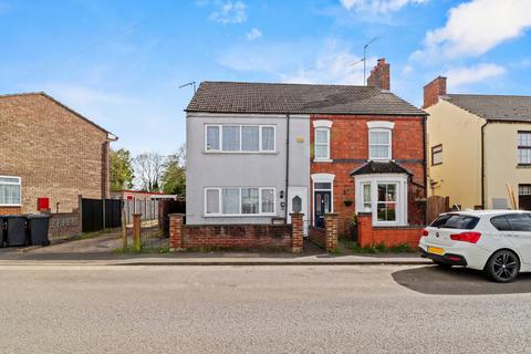 3 bedroom semi-detached house for sale, Finedon, Wellingborough NN9