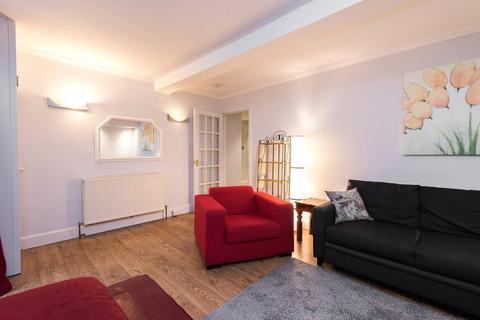 1 bedroom apartment to rent, Huntly Street, Edinburgh, Midlothian
