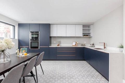 4 bedroom detached house to rent, Dublin Street Lane South, Edinburgh, Midlothian