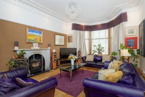 4 bedroom apartment for sale, Queen Square, Strathbungo, Glasgow