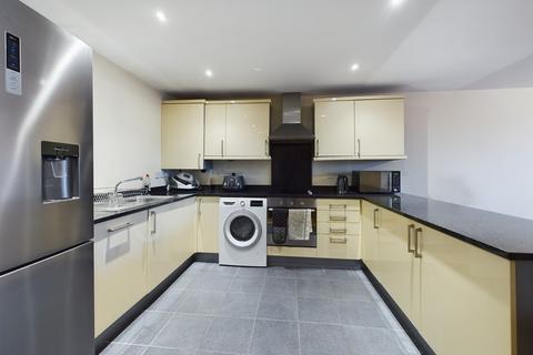 2 bedroom apartment to rent, Boundary Court, Tarvin Road