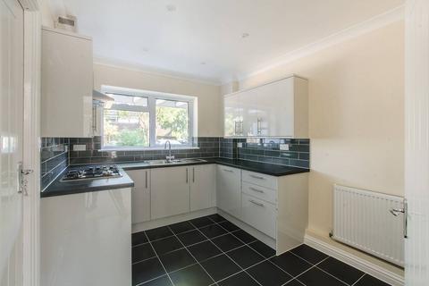 3 bedroom house to rent, Wellsmoor Gardens, Bickley, Bromley, BR1