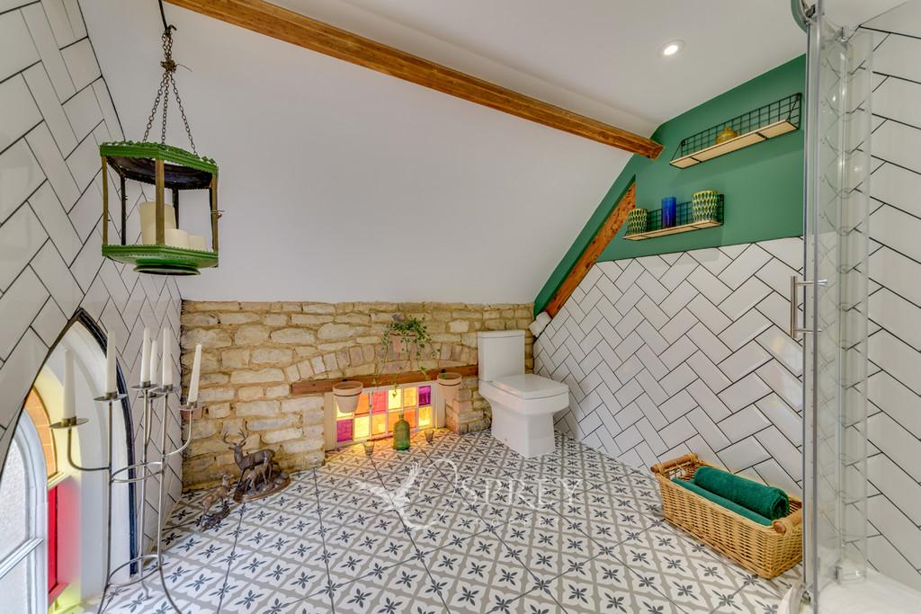 Annexe Shower Room