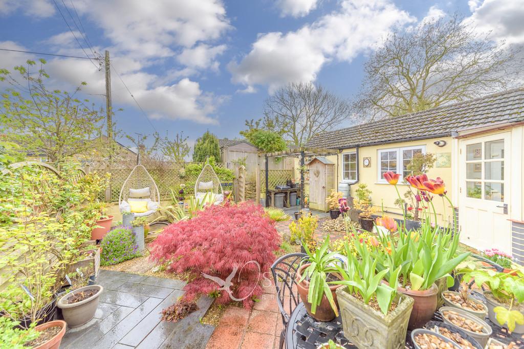 Cottage Garden