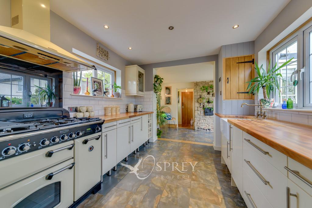 Cottage Kitchen