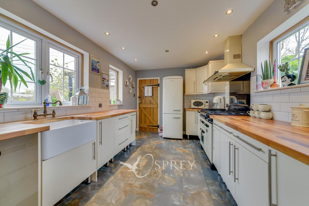 Cottage Kitchen
