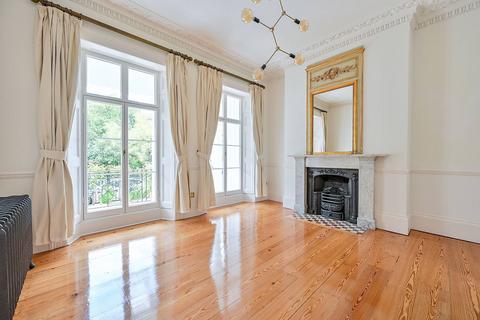 4 bedroom terraced house to rent, St Peters Square, Ravenscourt Park, London, W6