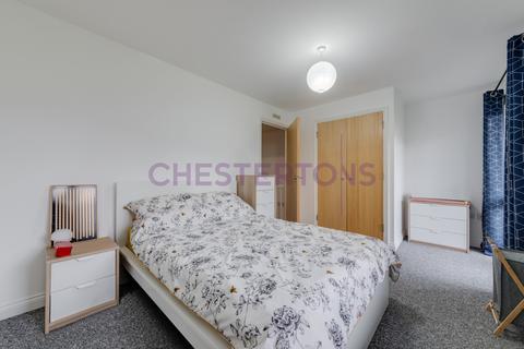 2 bedroom flat to rent, Claremont Street, London