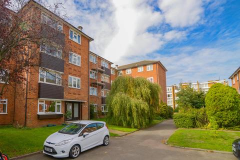 31 Kenmore Close, Richmond, TW9 3JG