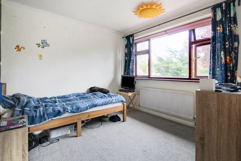 16 Parsonage Lane, Sidcup, DA14 5HD