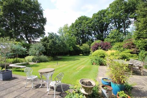 4 bedroom detached house for sale, The Ridgeway, Cranleigh