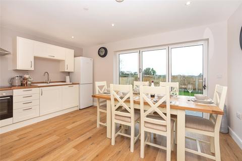 3 bedroom semi-detached house for sale, Parc Delfryn, Brynteg, Sir Ynys Mon, LL78