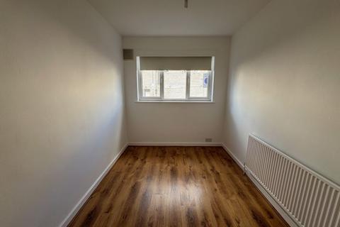 2 bedroom flat for sale, The Drive, Edgware