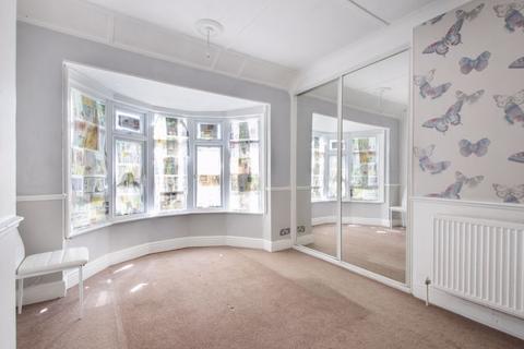 9 Maple Crescent, Sidcup, DA15 9LT