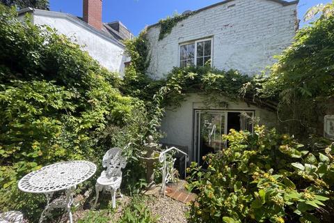 2 bedroom terraced house for sale, High Street, Wellington TA21