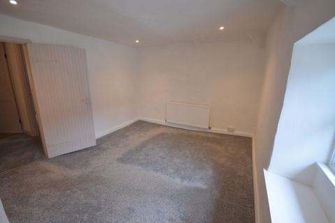 2 bedroom cottage to rent, Lower Street, Chagford