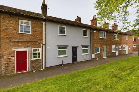 3 bedroom terraced house for sale, 5 Stonewell Row, Horncastle