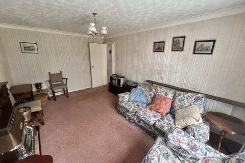 2 bedroom maisonette for sale, Beauchamp Close, Sutton Coldfield