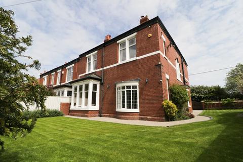 4 bedroom semi-detached house for sale, Springfield Crescent, County Durham, SR7