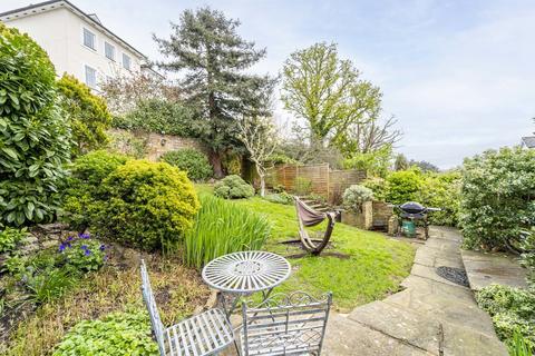 4 bedroom apartment for sale, Cranley Gardens, Muswell Hill N10