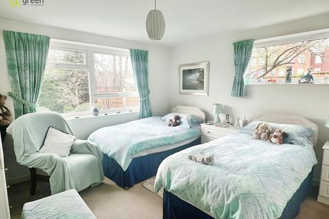 1 Kennedy Close, Sutton Coldfield, B72 1SW