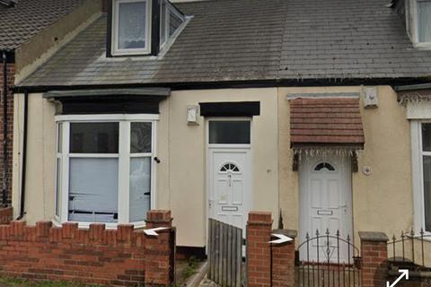 4 bedroom terraced house to rent, Hendon Valley Road, Sunderland SR2