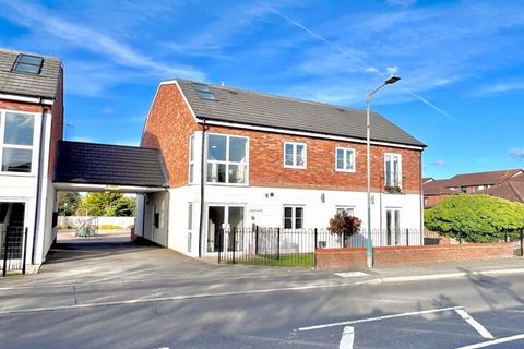 2 bedroom apartment for sale, Westbury Lane, Newport Pagnell, MK16