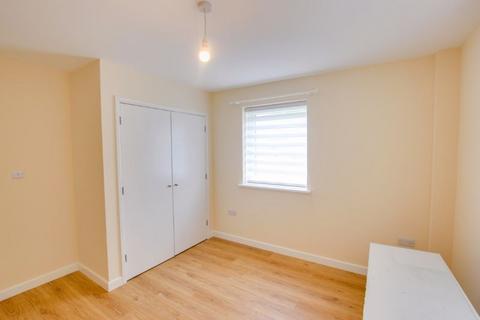 2 bedroom apartment to rent, Lower Bristol Road, Bath