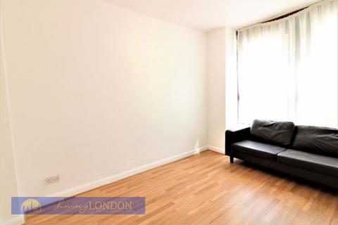 48 Durban Road, London, N17 8EE