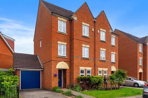 3 bedroom townhouse for sale, Kenny Drive, Carshalton Beeches