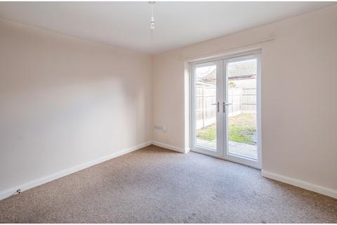 2 bedroom terraced house to rent, Warnford Place, Bournemouth