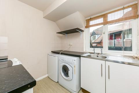 1 bedroom apartment to rent, Town Centre, Guildford